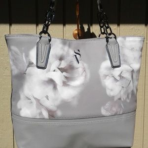 Simply Vera, Vera Wang